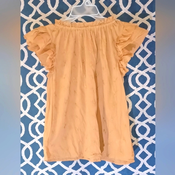 Universal Thread Tops - UNIVERSAL THREAD. Peach Ruffle Sleeve Blouse